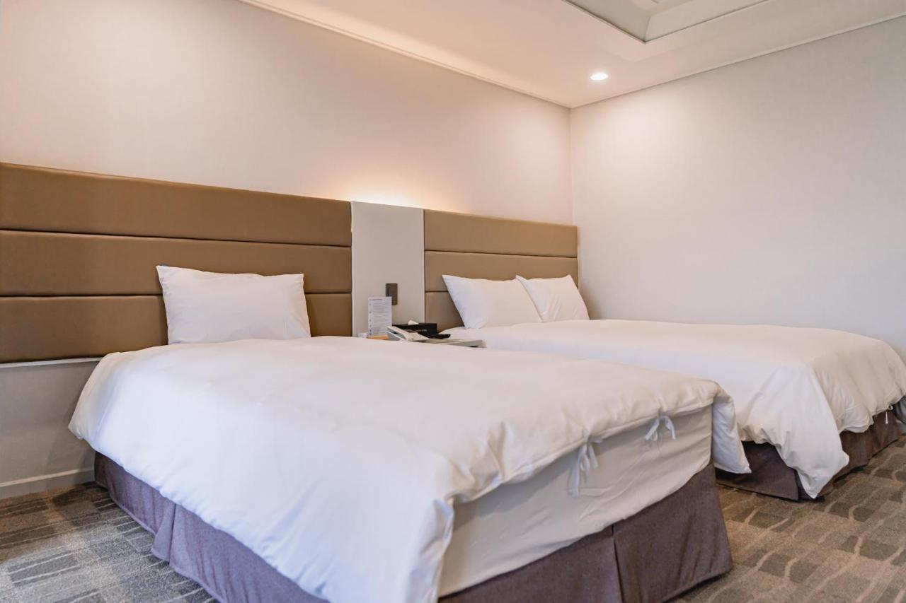 Cocoon Hotel Jeju Exterior photo